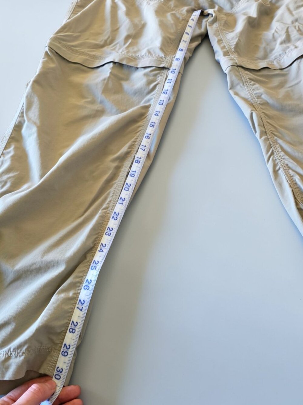 The North Face Convertible Hiking Pants Mens 36 Zip Off Khaki Nylon Outdoor - Picture 11 of 16